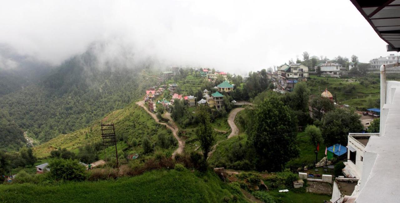 Dlx Stay In Naddi Dharamshala Exterior foto